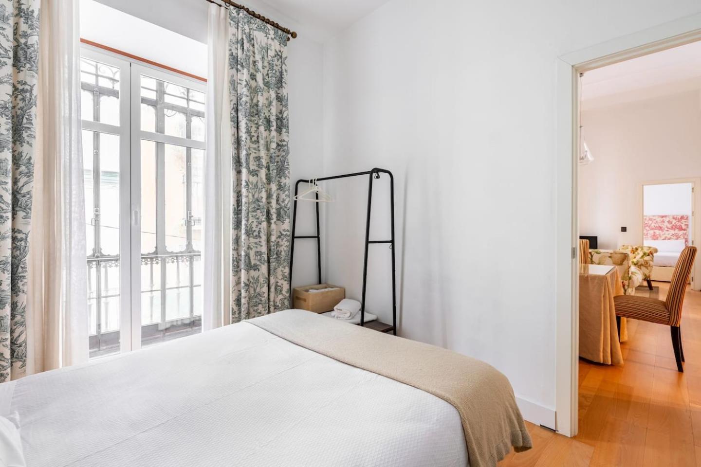 סביליה Komodo Sierpes: Bright & Classy Central Apartment מראה חיצוני תמונה