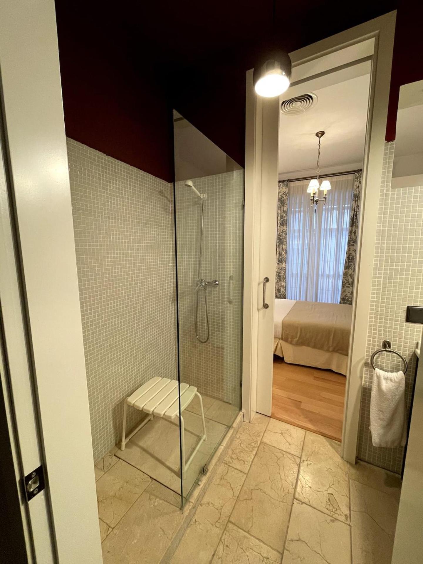 סביליה Komodo Sierpes: Bright & Classy Central Apartment מראה חיצוני תמונה